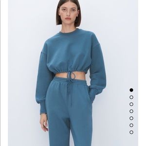 Zara cropped sweatshirt limitless contour